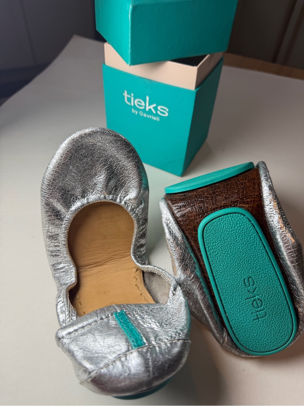Tieks Kids Silver Ballet Flats with Teal Accents